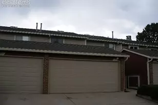 432 W Rockrimmon Blvd, Colorado Springs, CO 80919 - Photo 2