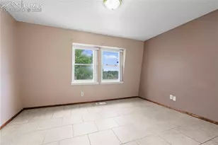 3043 E Fountain Blvd, Colorado Springs, CO 80910 - Photo 10