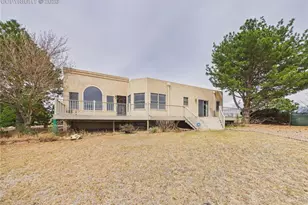 1380 S Winterhaven Dr, Pueblo West, CO 81007 - Photo 38