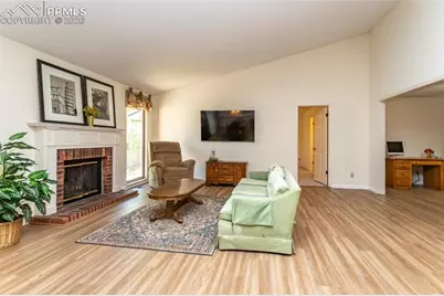 2053 Windham Way, Colorado Springs, CO 80906 - Photo 8
