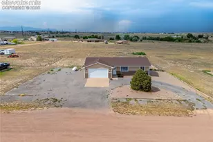 1147 E Beardsley Pl, Pueblo West, CO 81007 - Photo 4