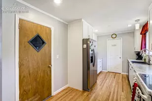 1215 Fosdick Dr, Colorado Springs, CO 80909 - Photo 6