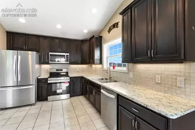 127 Carlton Circle, Florissant, CO 80816 - Photo 10