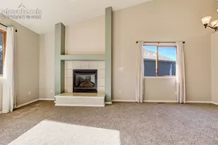 6705 Sleeping Giant Dr, Colorado Springs, CO 80923 - Photo 6