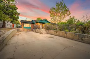 610 Hilltop Dr, Colorado Springs, CO 80905 - Photo 2