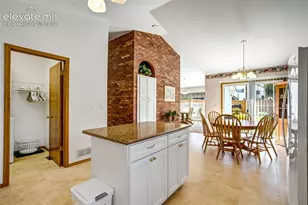 5435 Saddle Rock Rd, Colorado Springs, CO 80918 - Photo 14