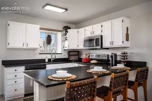 6837 Goldcrest Ct, Colorado Springs, CO 80919 - Photo 8