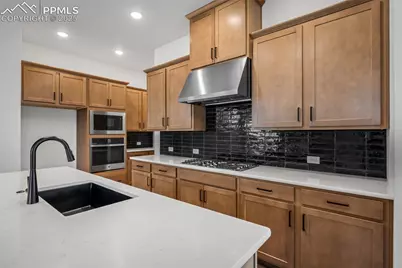 8916 Wolf Valley Drive, Colorado Springs, CO 80924 - Photo 8