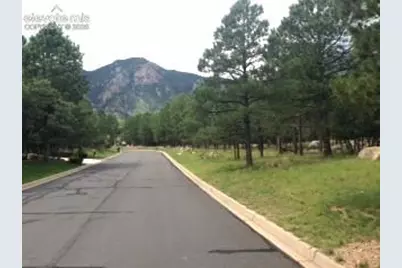 667 Silver Oak Grove, Colorado Springs, CO 80906 - Photo 8