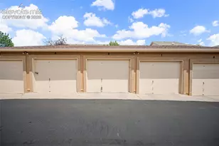 1550 Little Bear Creek Point, Colorado Springs, CO 80904 - Photo 38