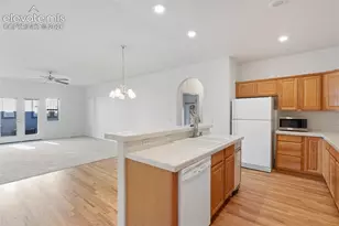 2251 Palm Dr, Colorado Springs, CO 80918 - Photo 10