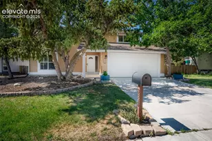 3823 Windsong Ct, Colorado Springs, CO 80917 - Photo 2