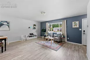 5260 Meadowgreen Dr, Colorado Springs, CO 80919 - Photo 6