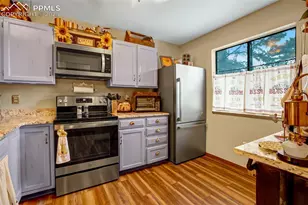 560 Manor Ct, Woodland Park, CO 80863 - Photo 14
