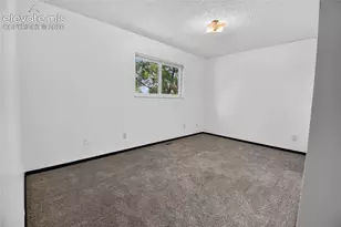 546 S Laporte Dr, Pueblo, CO 81007 - Photo 20