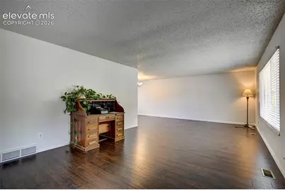 3225 Oak Creek Drive, Colorado Springs, CO 80906 - Photo 10