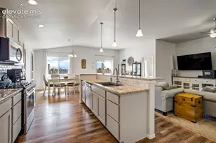 555 N Tidy Dr, Pueblo West, CO 81007 - Photo 4