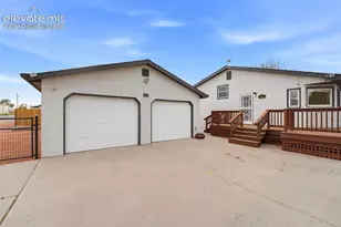 1069 Meadow Ln, Pueblo, CO 81006 - Photo 24