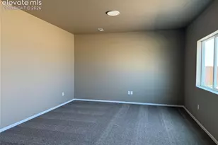 2410 Yankee Ct, Pueblo, CO 81008 - Photo 8