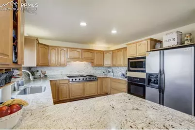 7850 Wilderness Drive, Colorado Springs, CO 80908 - Photo 8