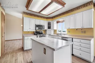 8710 Alpine Valley Dr, Colorado Springs, CO 80920 - Photo 16