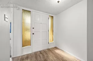 1018 Fontmore Rd, Colorado Springs, CO 80904 - Photo 8