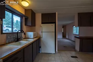 310 Blossom Rd, Woodland Park, CO 80863 - Photo 4