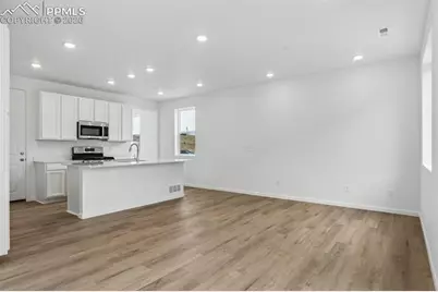 850 Tenebris Point, Colorado Springs, CO 80915 - Photo 6
