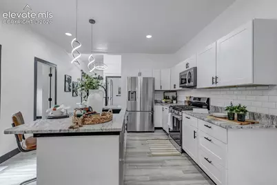 908 E Cimarron Street, Colorado Springs, CO 80903 - Photo 8