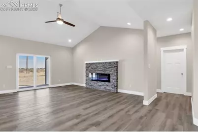 866 E Snyder Drive, Pueblo West, CO 81007 - Photo 4