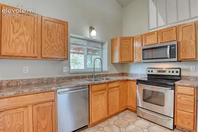 7020 Churchwood Circle, Colorado Springs, CO 80918 - Photo 10