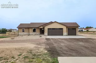 2094 W Woodstock Pl, Pueblo West, CO 81007 - Photo 44