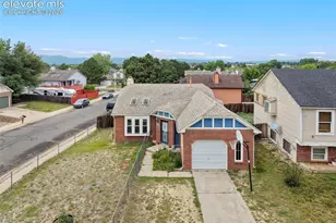 4376 Neal Ct, Colorado Springs, CO 80916 - Photo 2