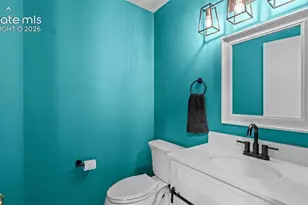 5253 Mountain Air Cir, Colorado Springs, CO 80916 - Photo 12