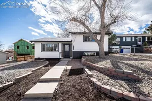 2537 Camelot Ct, Colorado Springs, CO 80904 - Photo 2
