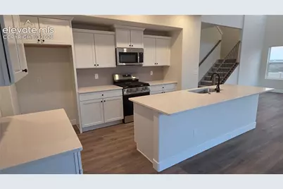 5158 Omeara Court, Colorado Springs, CO 80925 - Photo 6