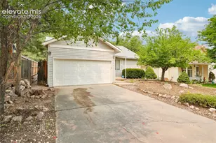 956 Columbine Ave, Colorado Springs, CO 80904 - Photo 2