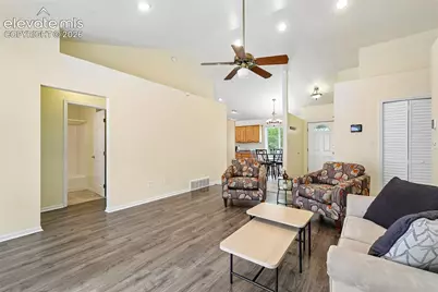 956 Columbine Avenue, Colorado Springs, CO 80904 - Photo 6