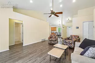 956 Columbine Ave, Colorado Springs, CO 80904 - Photo 6