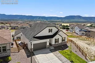 549 Old Grotto Dr, Monument, CO 80132 - Photo 2