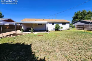 1076 Maxwell St, Colorado Springs, CO 80906 - Photo 12