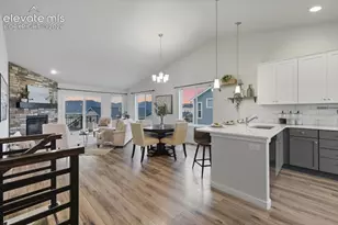 11040 Falling Snow Ln, Colorado Springs, CO 80908 - Photo 2
