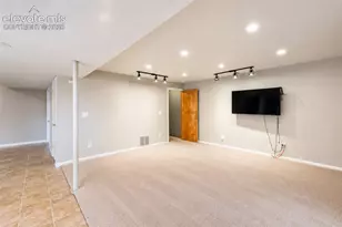 8102 Radcliff Dr, Colorado Springs, CO 80920 - Photo 24