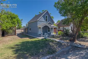 1621 W 18th St, Pueblo, CO 81003 - Photo 2