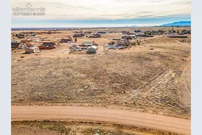 872 E Waverly Drive, Pueblo, CO 81007 - Photo 1