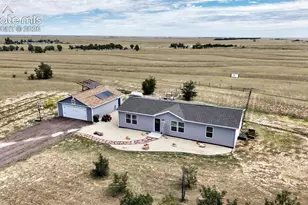 5717 Sengbeil Rd, Yoder, CO 80864 - Photo 2