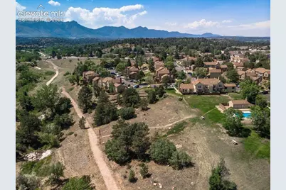 6614 Overland Drive, Colorado Springs, CO 80919 - Photo 32