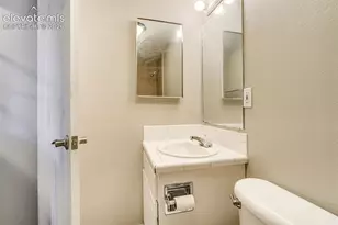 1018 W Colorado Ave, Colorado Springs, CO 80904 - Photo 26