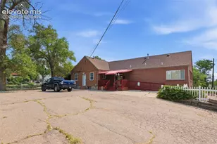 1217 N Greenwood St, Pueblo, CO 81003 - Photo 6