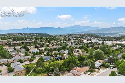 2650 Maroon Bells Avenue, Colorado Springs, CO 80918 - Photo 30